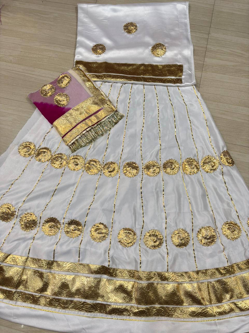 Laddu Gota Laffa RANI Suit (24 Kali Pattern)-704