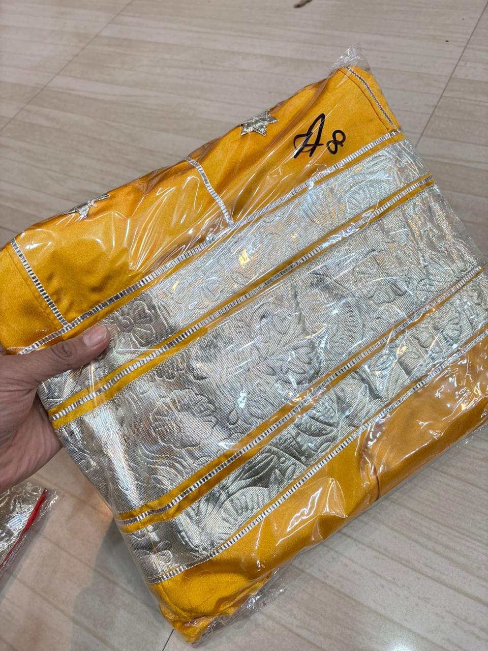 GOTA LAFFA SUIT- 725 (A8)