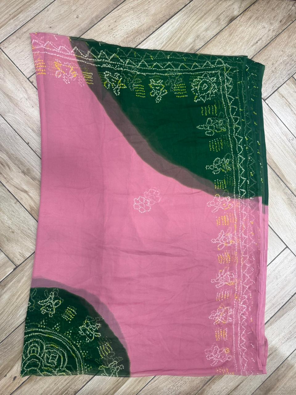 ROYAL PURE SIDE BORDER ODHNA-1252