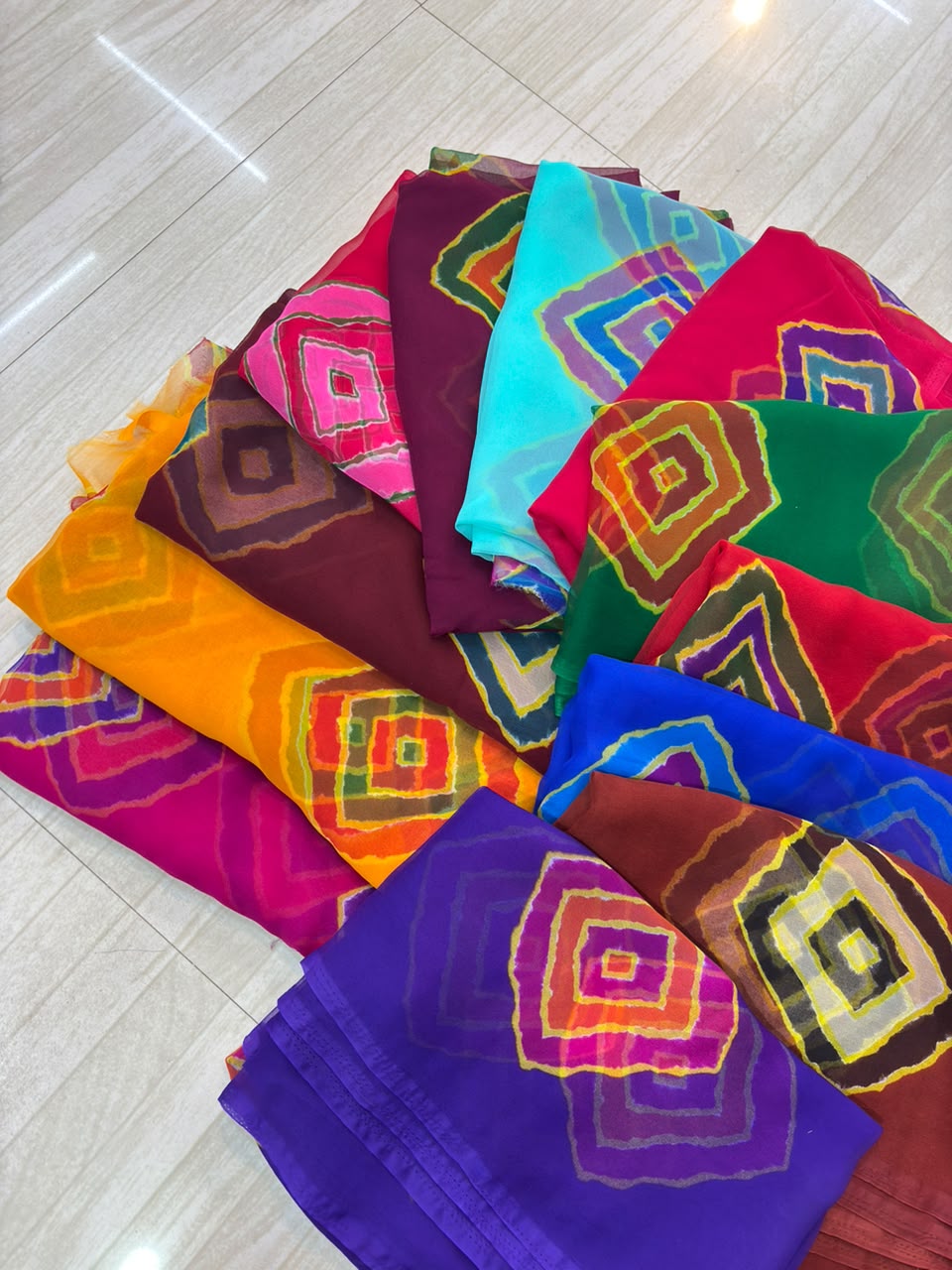 RANGOLI PATANG ODHNA (WHOLESALE PACK OF 12)- 2051