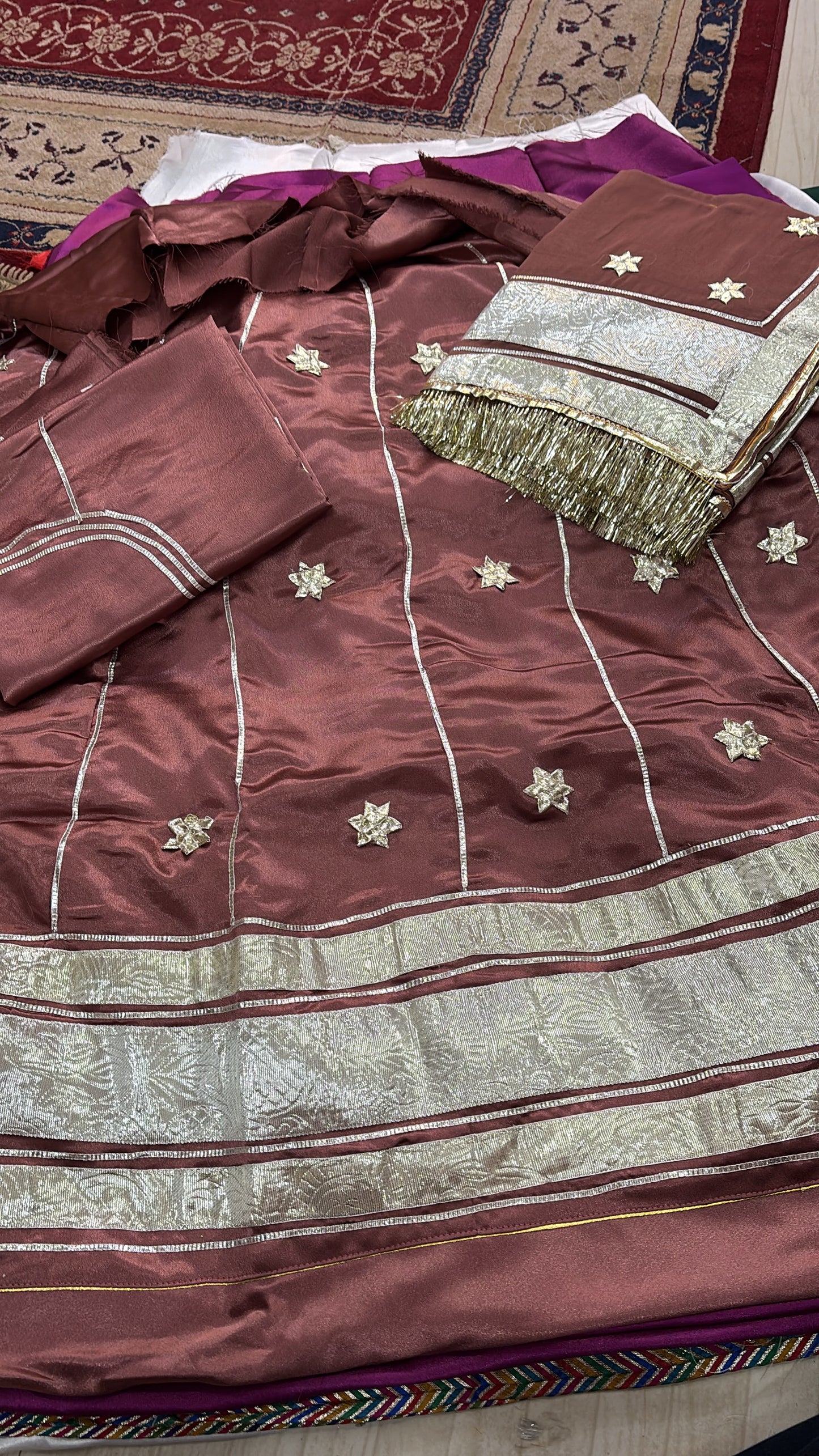 GOTA LAFFA SUIT- 1754