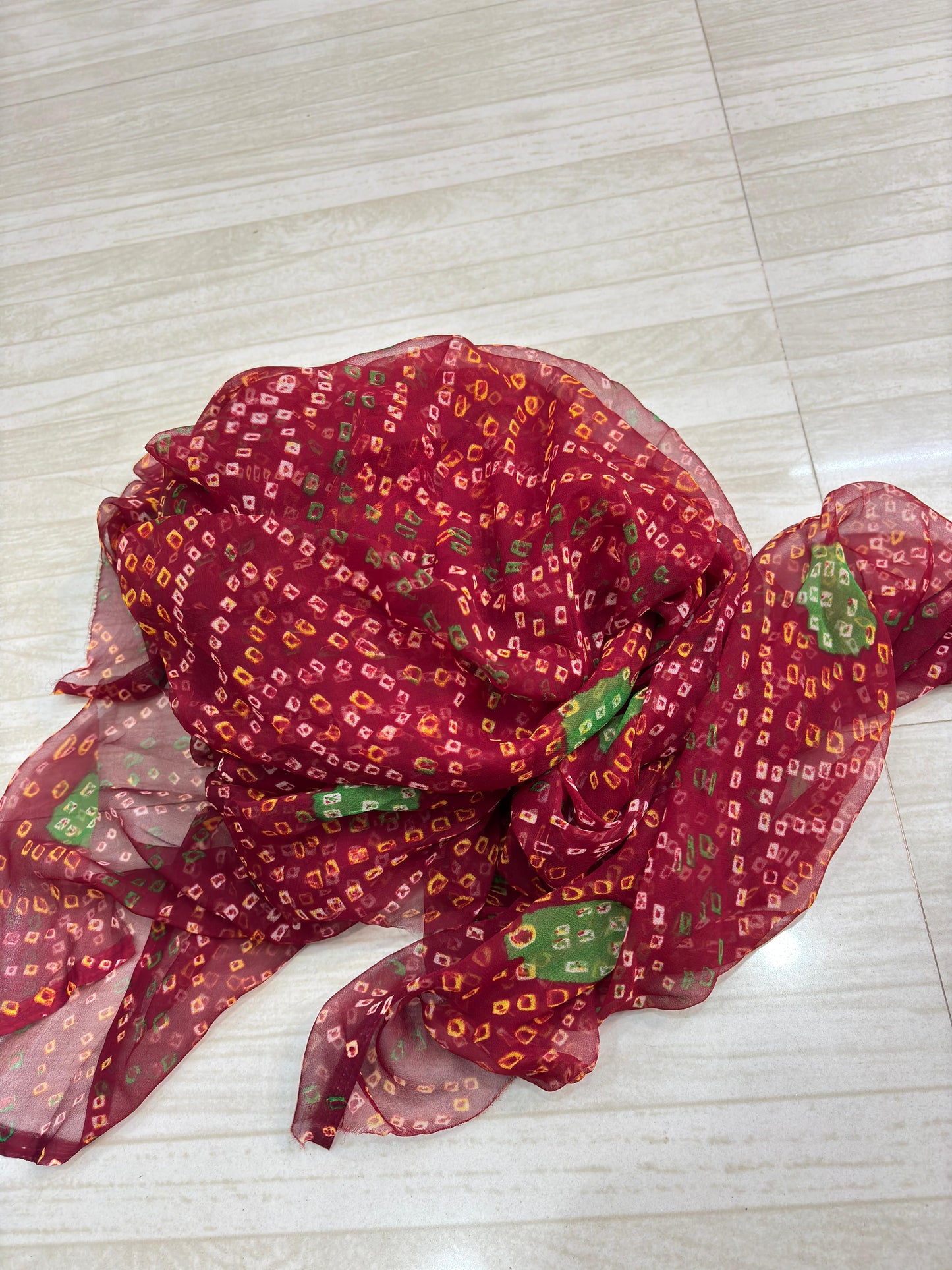 Gold pure chunri (Mehroon) 023