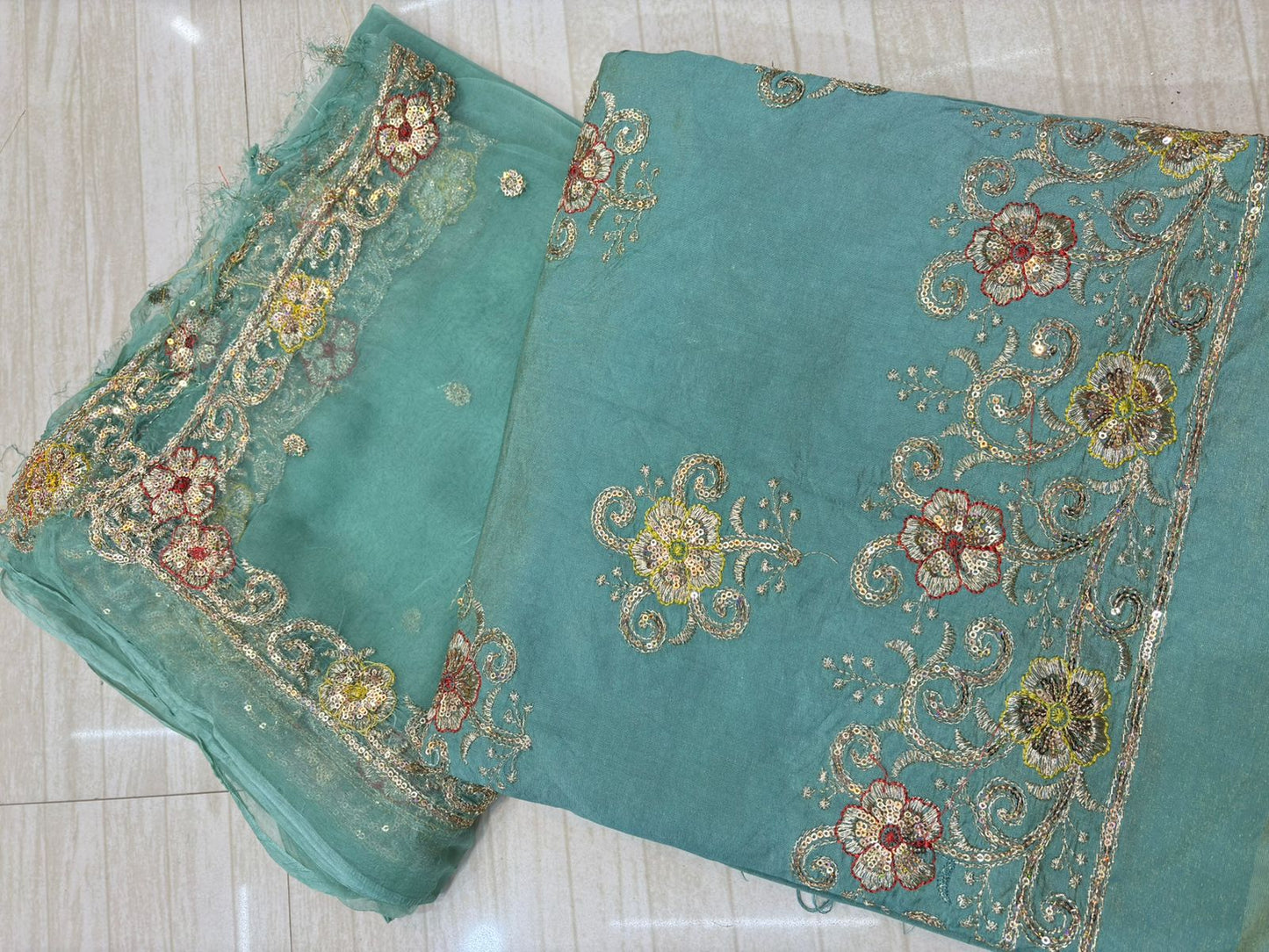 Shimmer Tora Suit (Metallic Rama)- 490