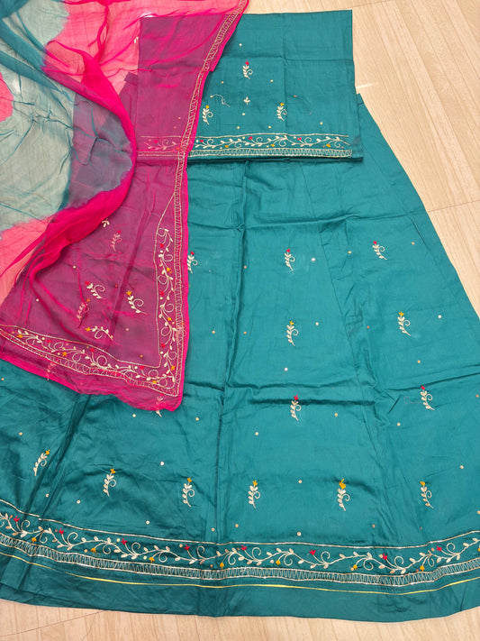 BOUTIQUE TORA SUIT (RAMA)-541