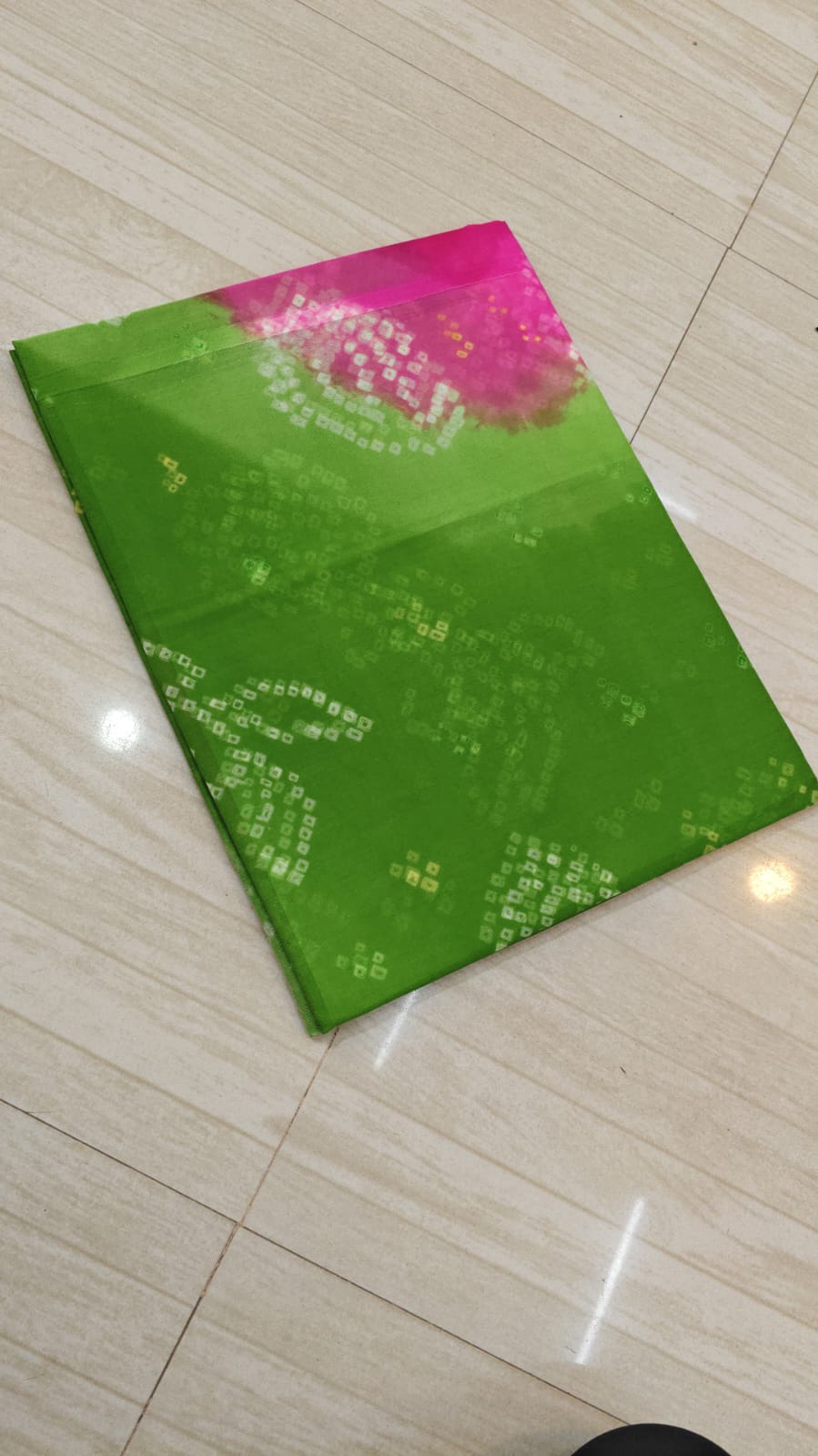 PURE RAI BANDHEJ SHADED ODHNA- 1232