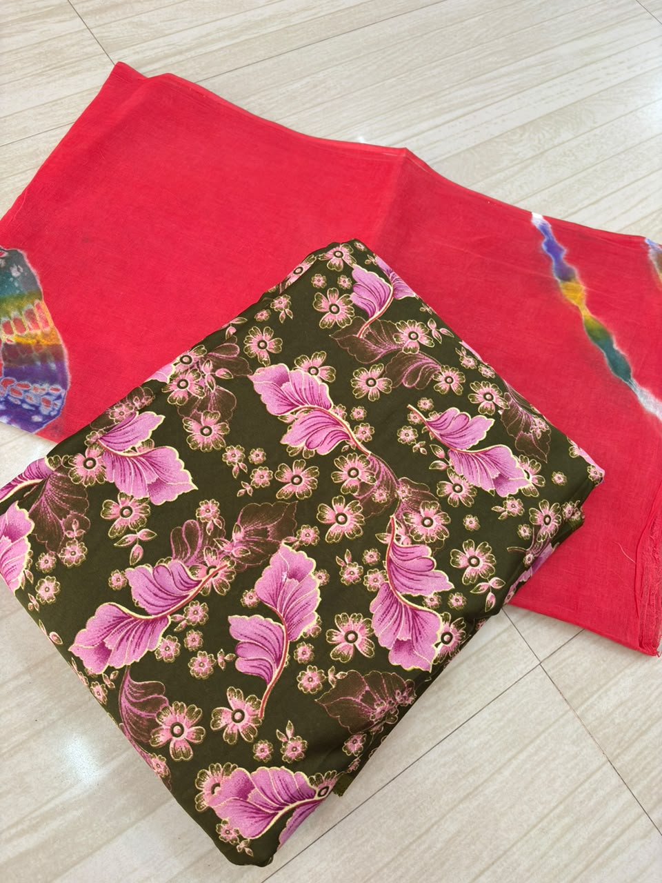 Ramleela suit with odhna(5 SUIT 5 ODHNA)-1873