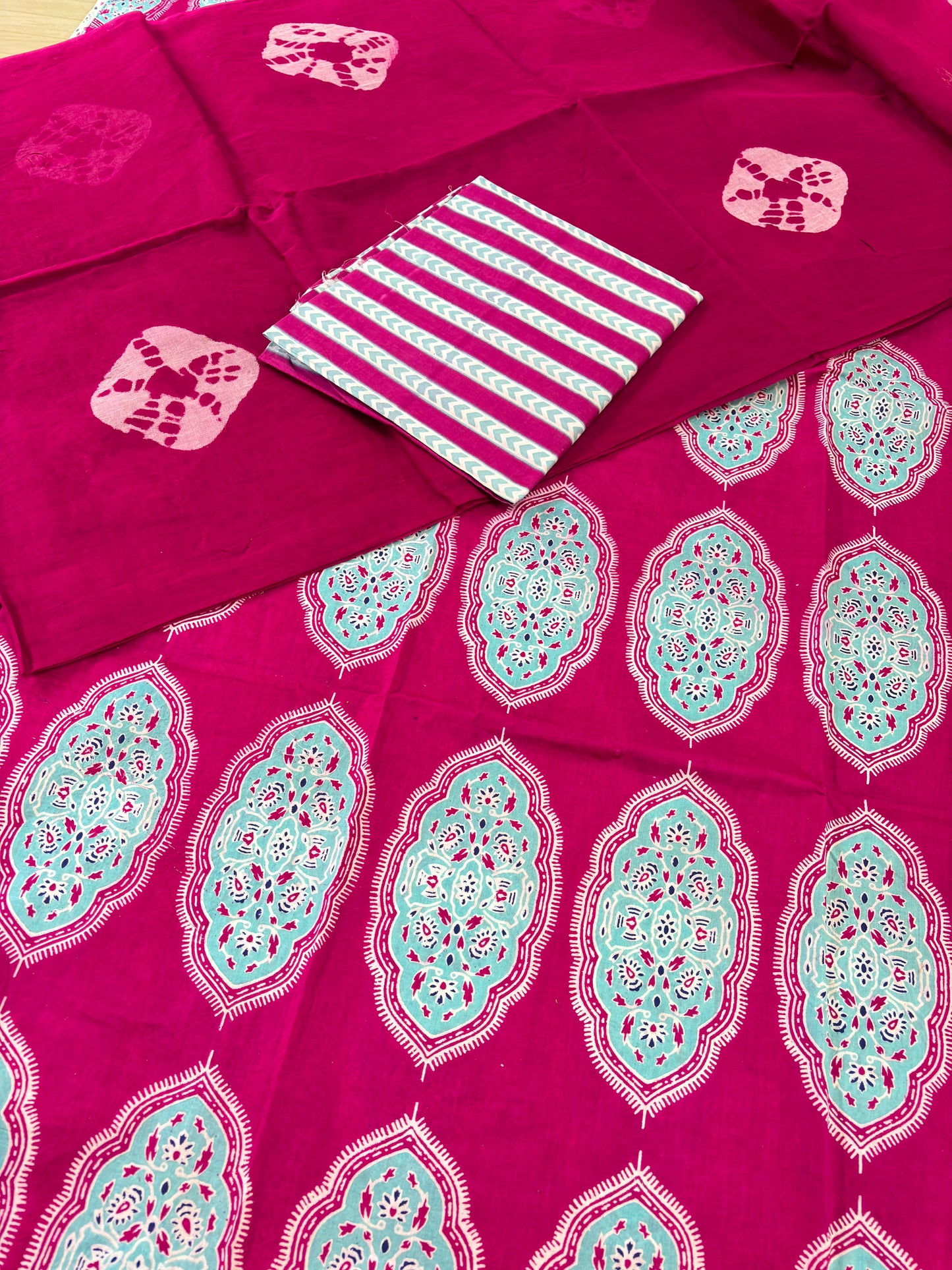 Vine special kurti pattern batiq odhna-1729