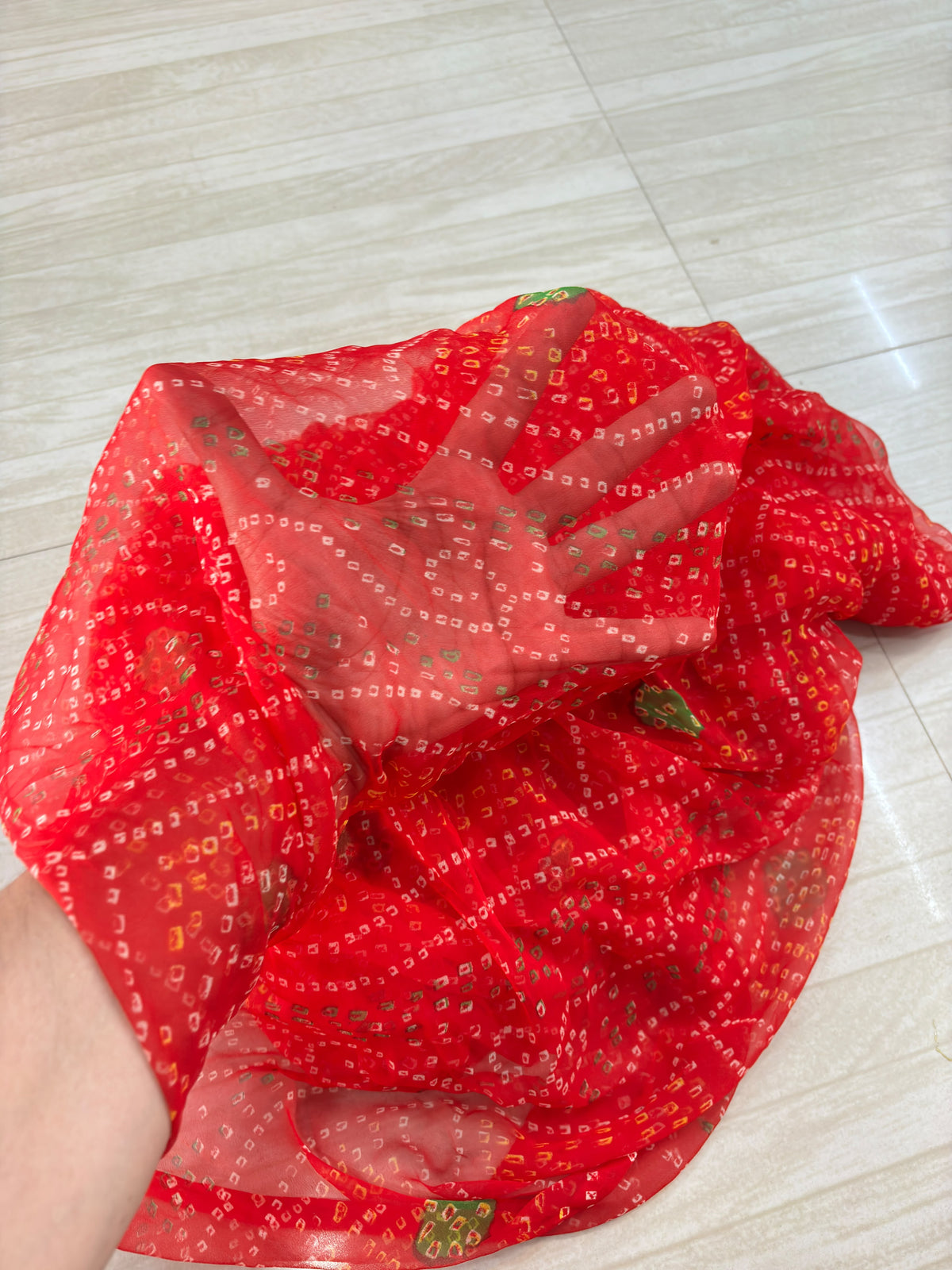 Zero Bandhej Gold Pure Odhna (Red)-2016