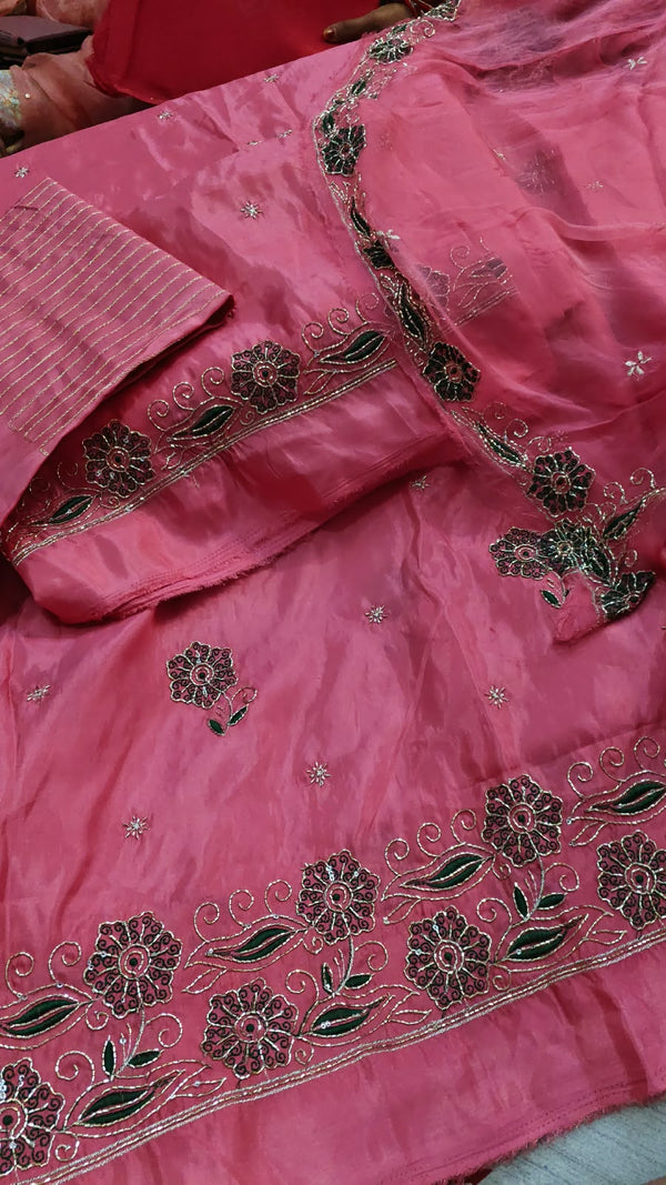 Taro Gajro Suit- 2078